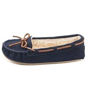 Minnetonka Slipper Womens Cally Moccasin Size 7M Navy Suede Sherpa Lining NIB